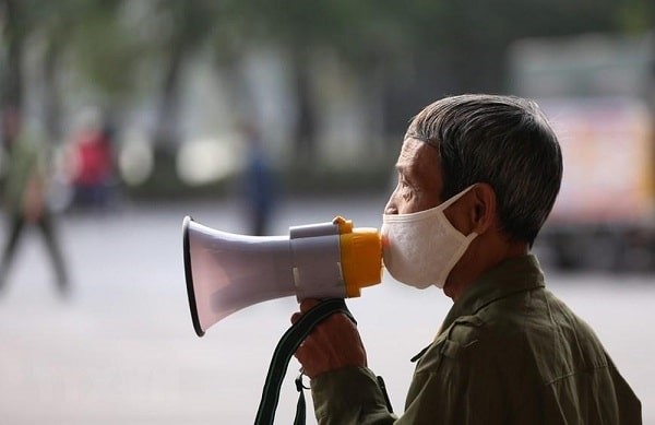 C&aacute;ch sử dụng loa cầm tay megaphone hiệu quả